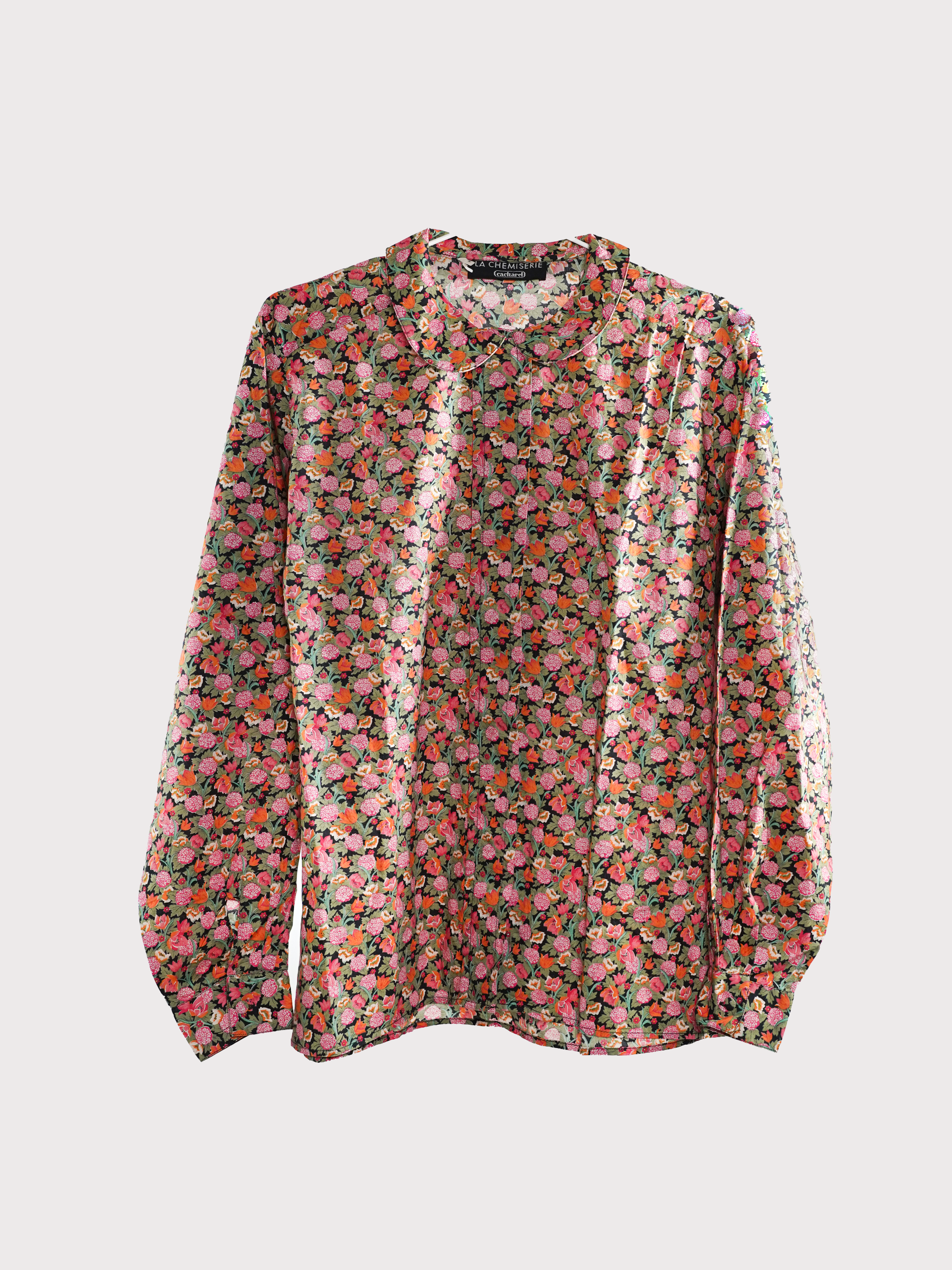 Le chemisier à fleurs Cacharel