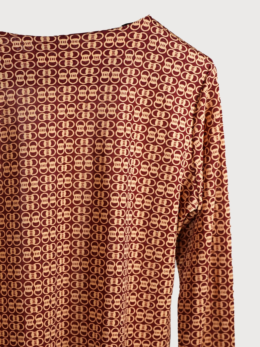 Le top à motifs rétros