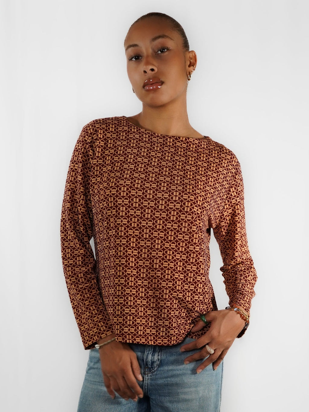 Le top à motifs rétros