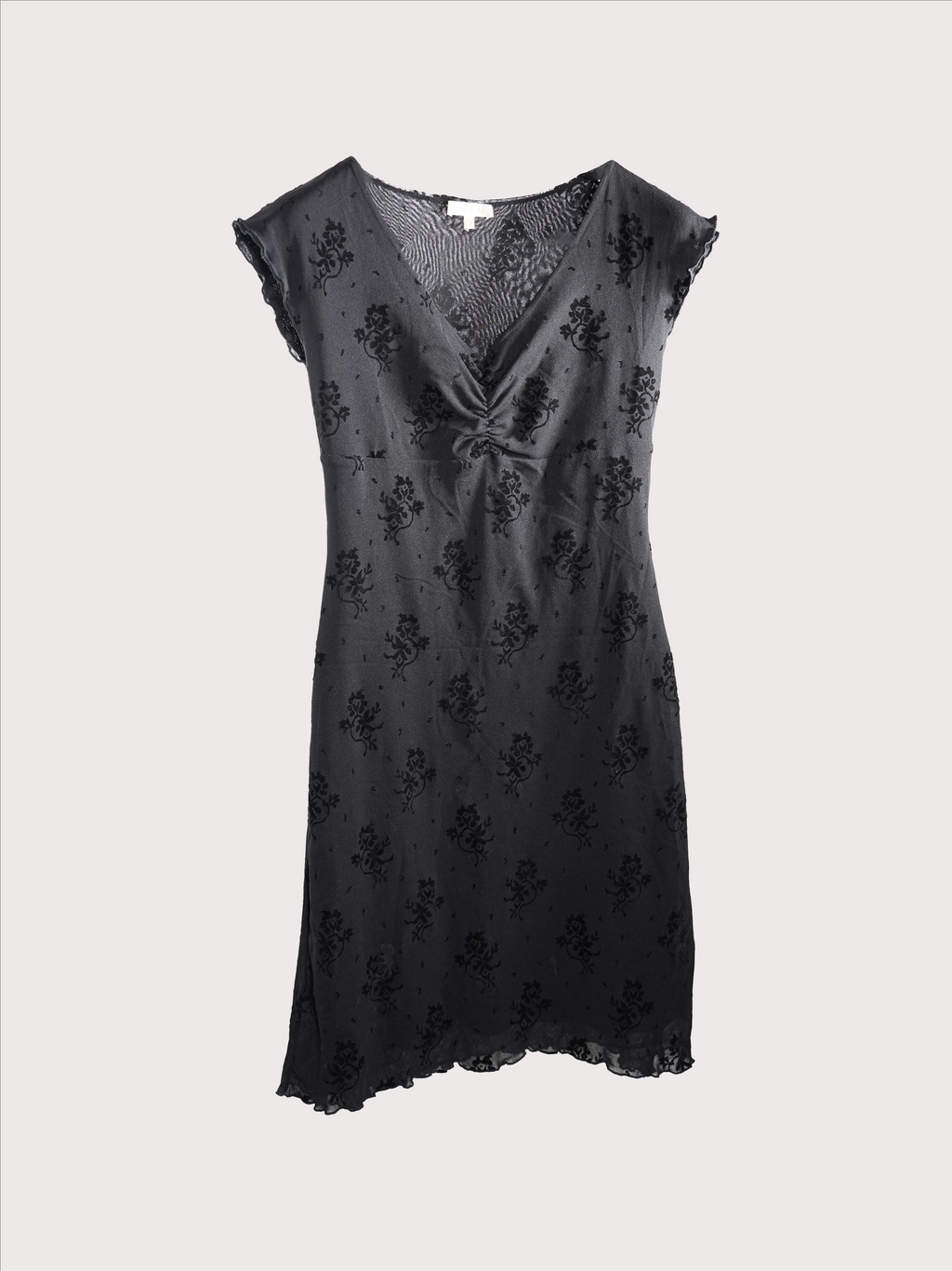 La robe noire Kookaï