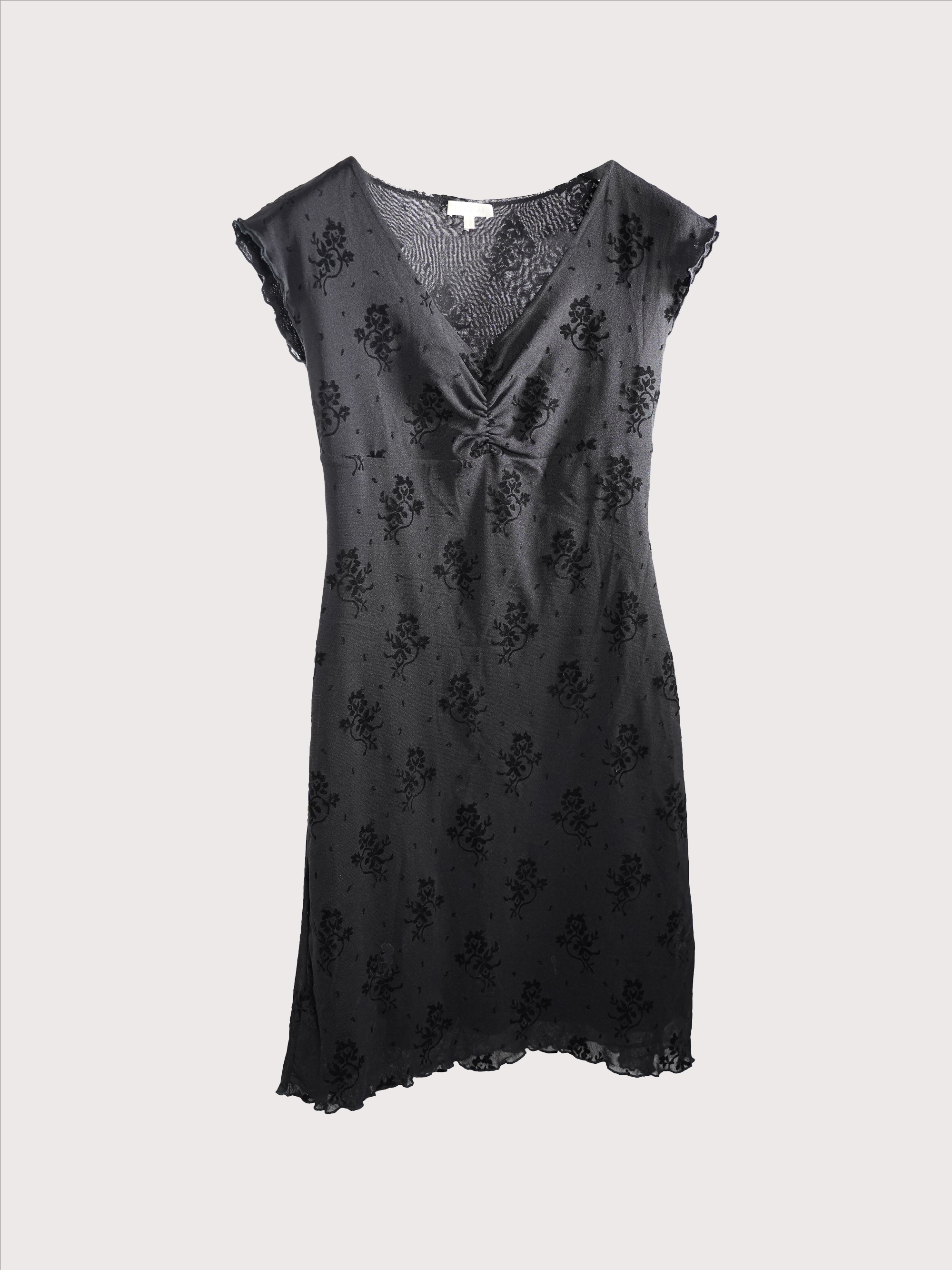 La robe noire Kookaï