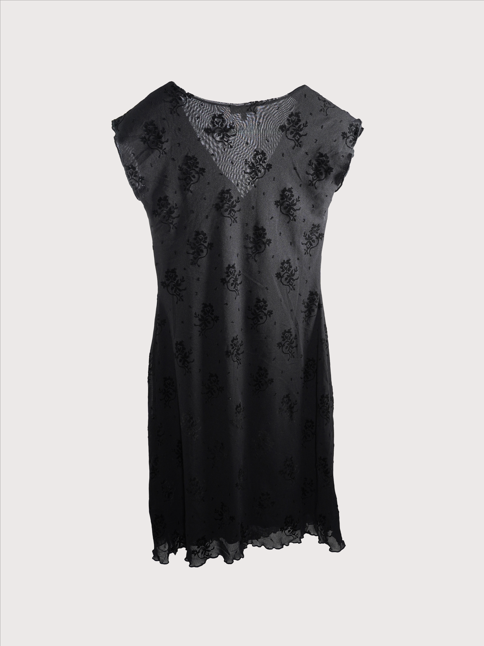 La robe noire Kookaï