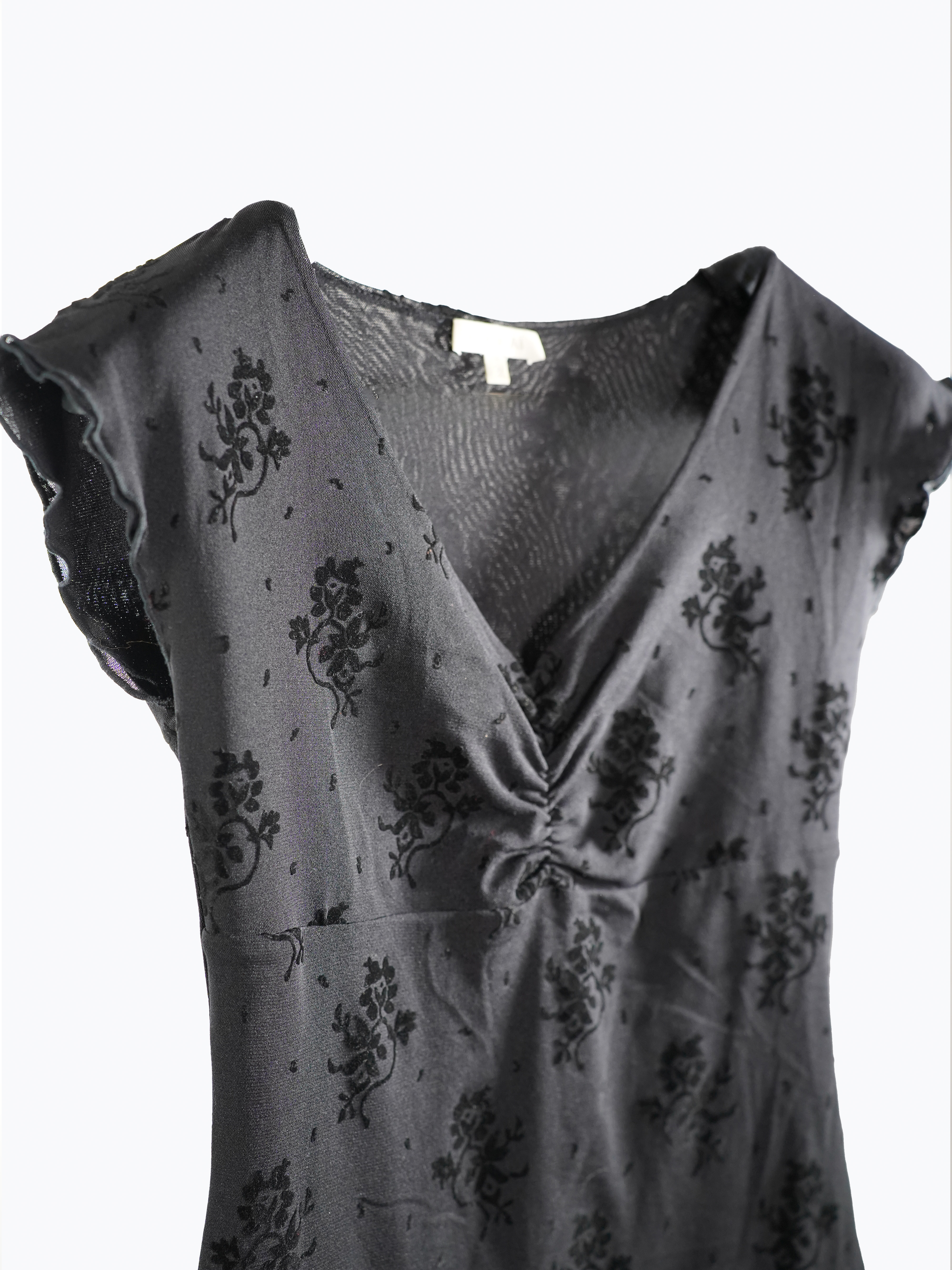 La robe noire Kookaï