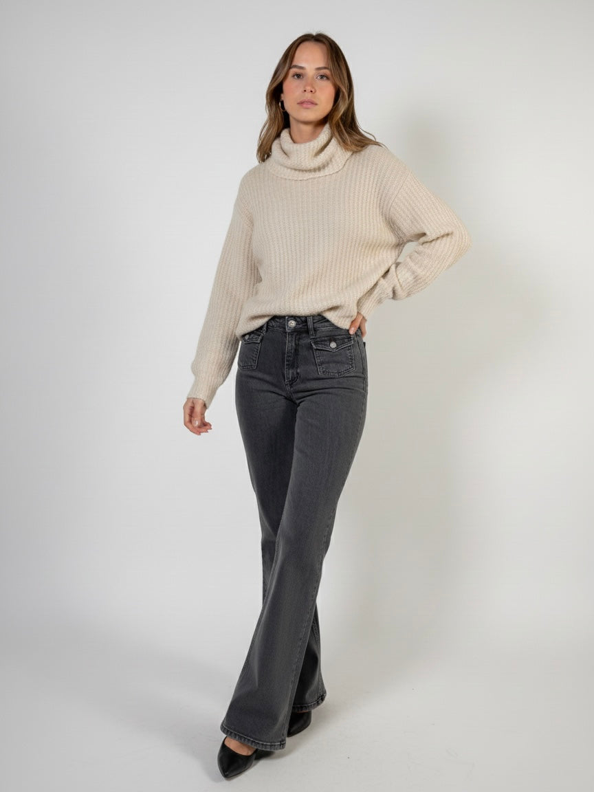 Le jean évasé & Other Stories